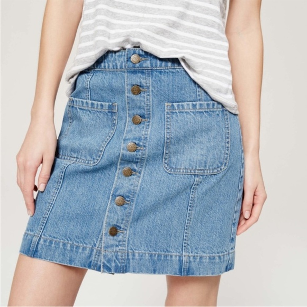 LOFT NWOT Button Front Mini Jean Skirt Sz 0/25